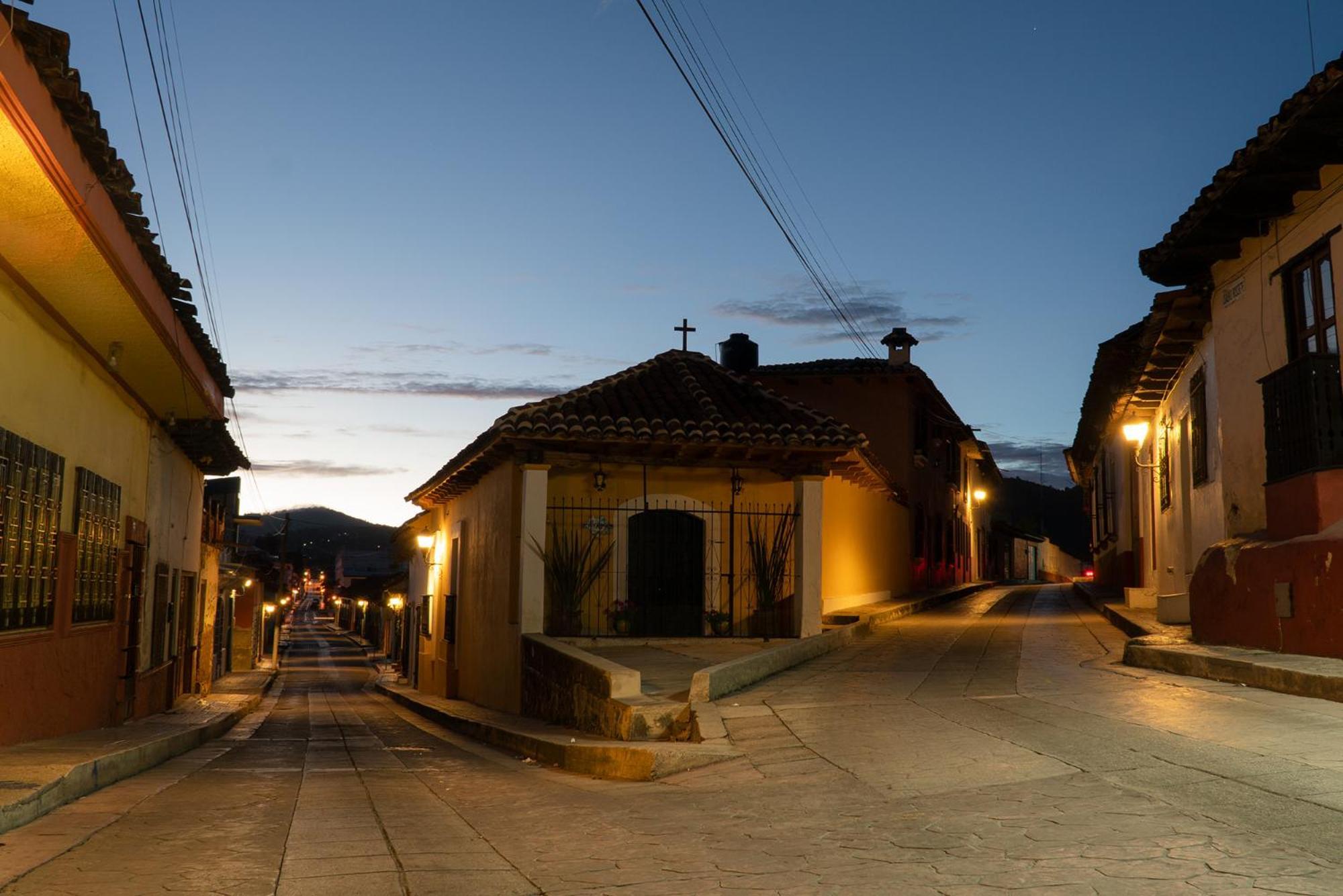 Na Hotel San Cristobal de las Casas Exterior photo